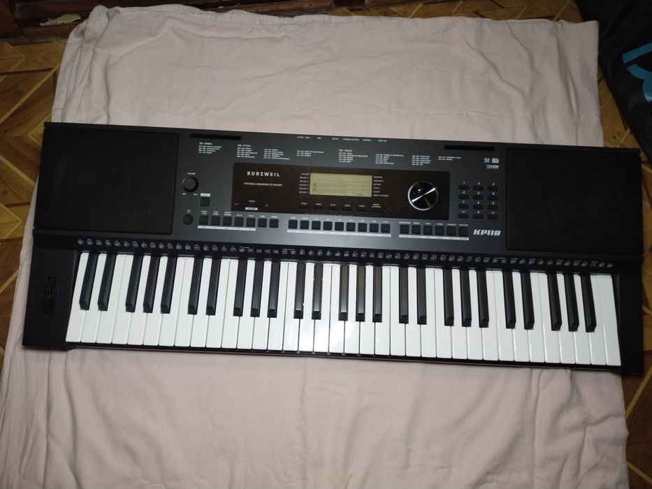 Синтезатор Kurzweil KP110