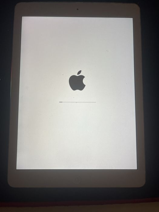 Tablet Ipad Air ios 12.5.7