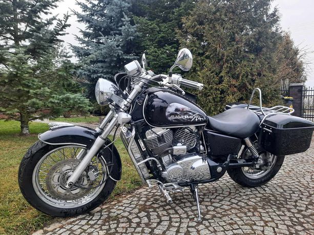 Honda Shadow vt 1100 ACE na  kat. A2