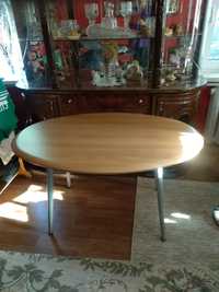 Овальний стіл, висота 67 см