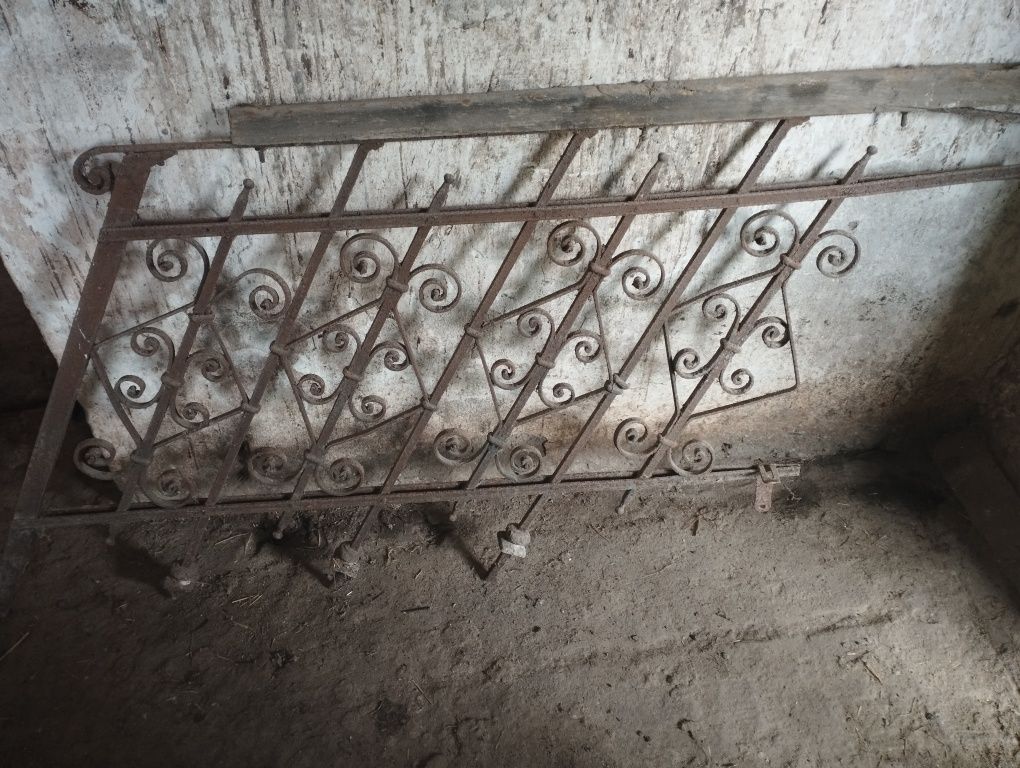 Balustrada schodowa stara zabytkowa