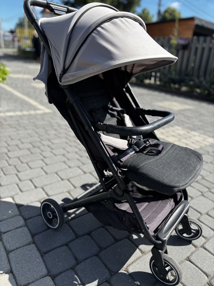 Wozek spacerowy lekki spacerówka 4baby twizzy do 22kg
