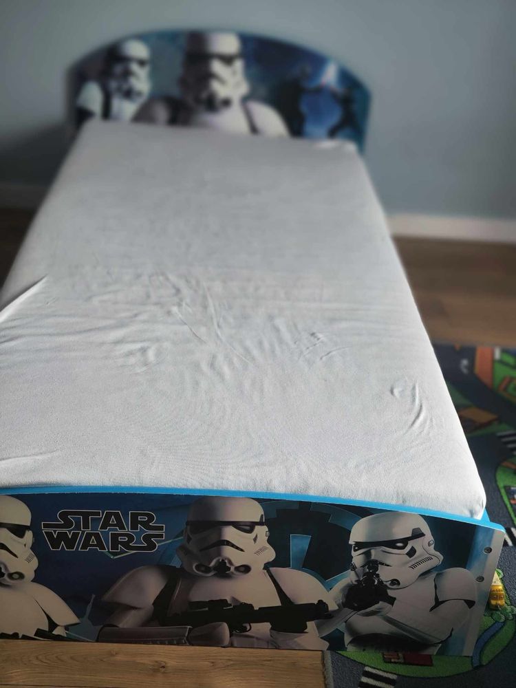 Łóżko młodzieżowe Star Wars