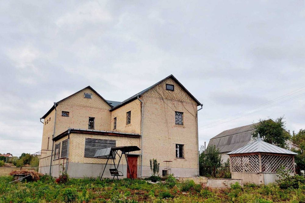 Продаж будинку в с. Великі Дмитровичі, Обухівського району