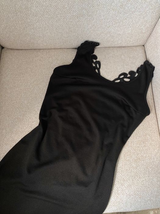 2 короткі сукні