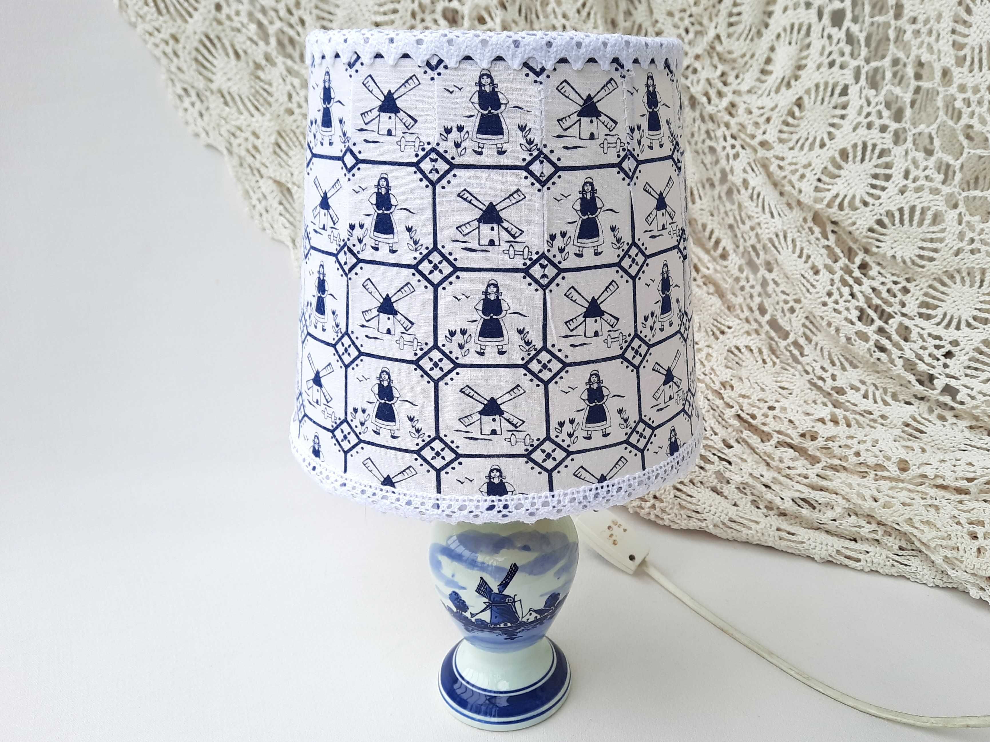 Stara lampa stołowa Delft , lampka ceramiczna z wiatrakiem