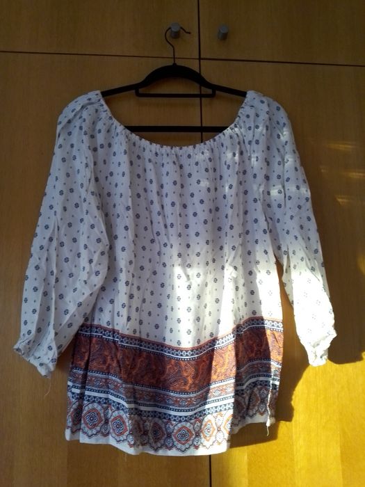 Blusas para mulher.