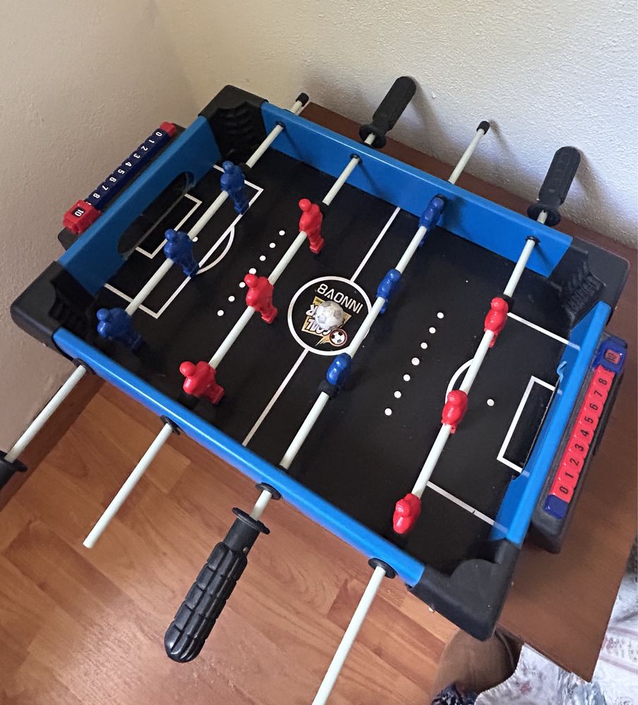 Jogo de matraquilhos criança