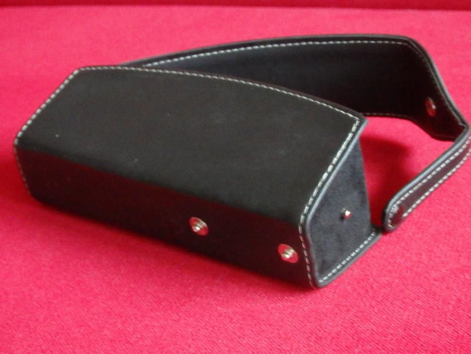 skórzane etui na okulary