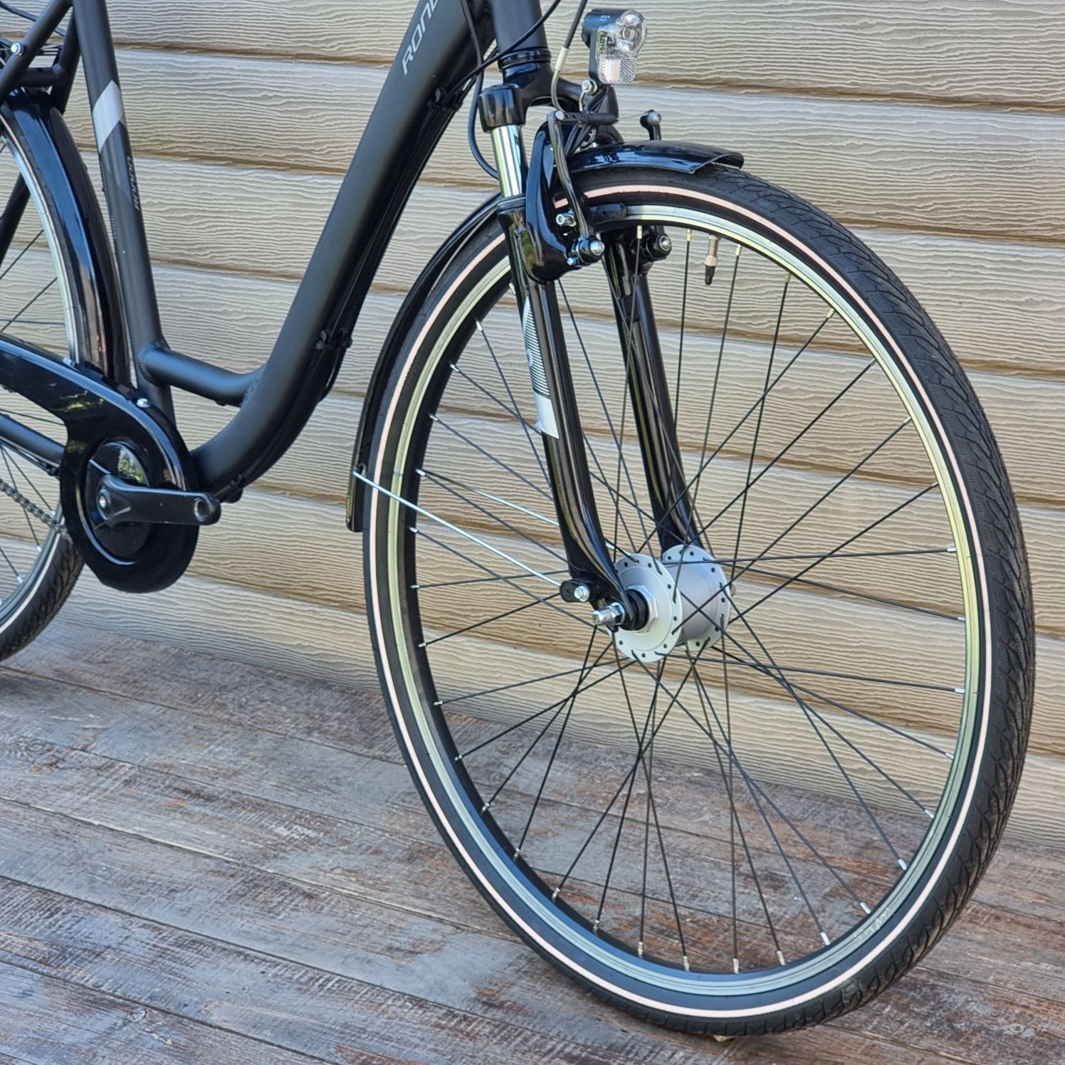 28 RONDO як НОВИЙ Німеччина Shimano NEXUS 7 Світло LED для МІСТА