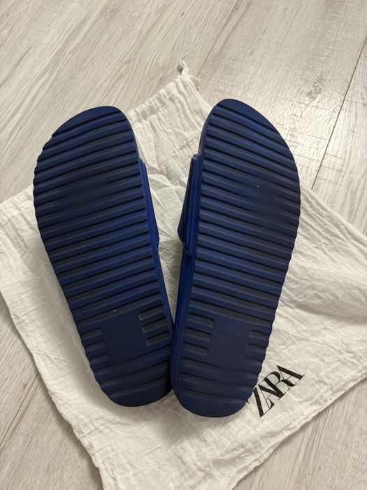 Мужские шлепки Zara