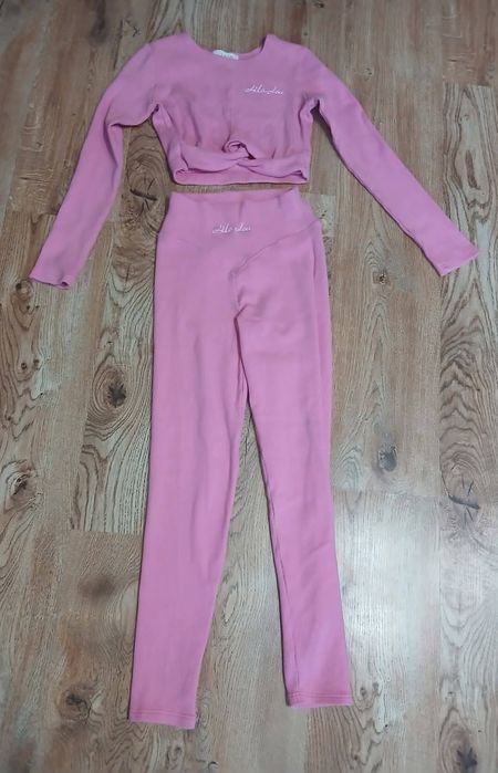 Komplet prążkowany nowy Lou