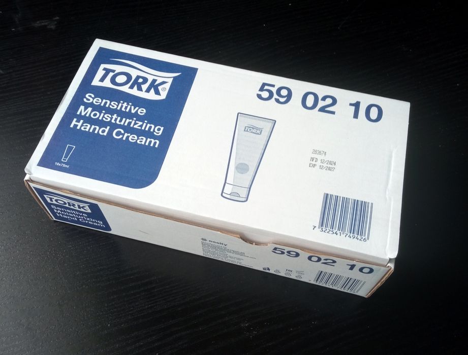 Krem TORK nieperfumowany, witamina E