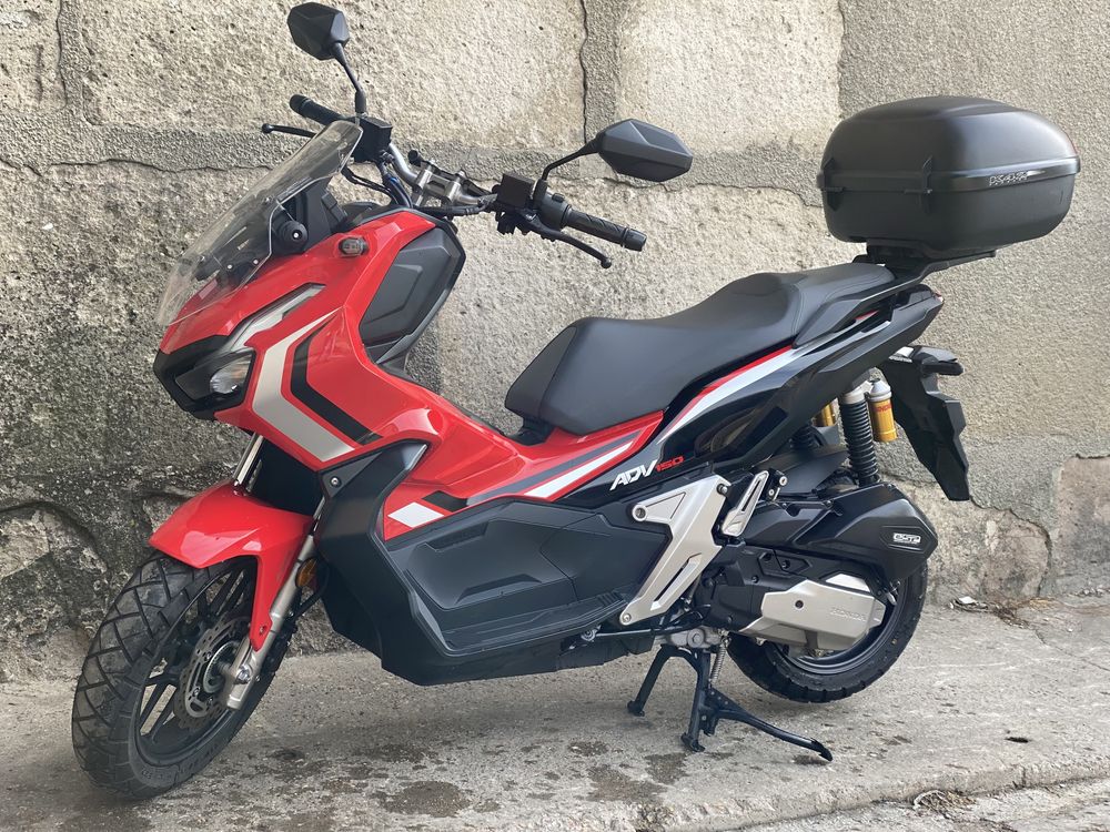 Макси скутер Honda ADV 150 из Японии+документы