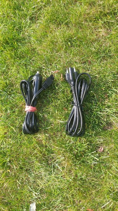 Lodówka turystyczna z funkcją chłodzenia i grzania