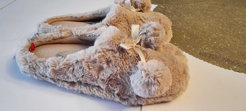 Kapcie ocieplane 37/38 nowe