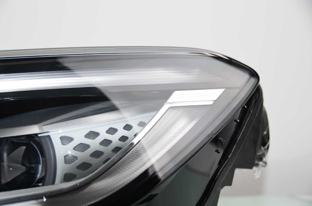 VW IQ FULL LED ID4 lewa lampa przednia