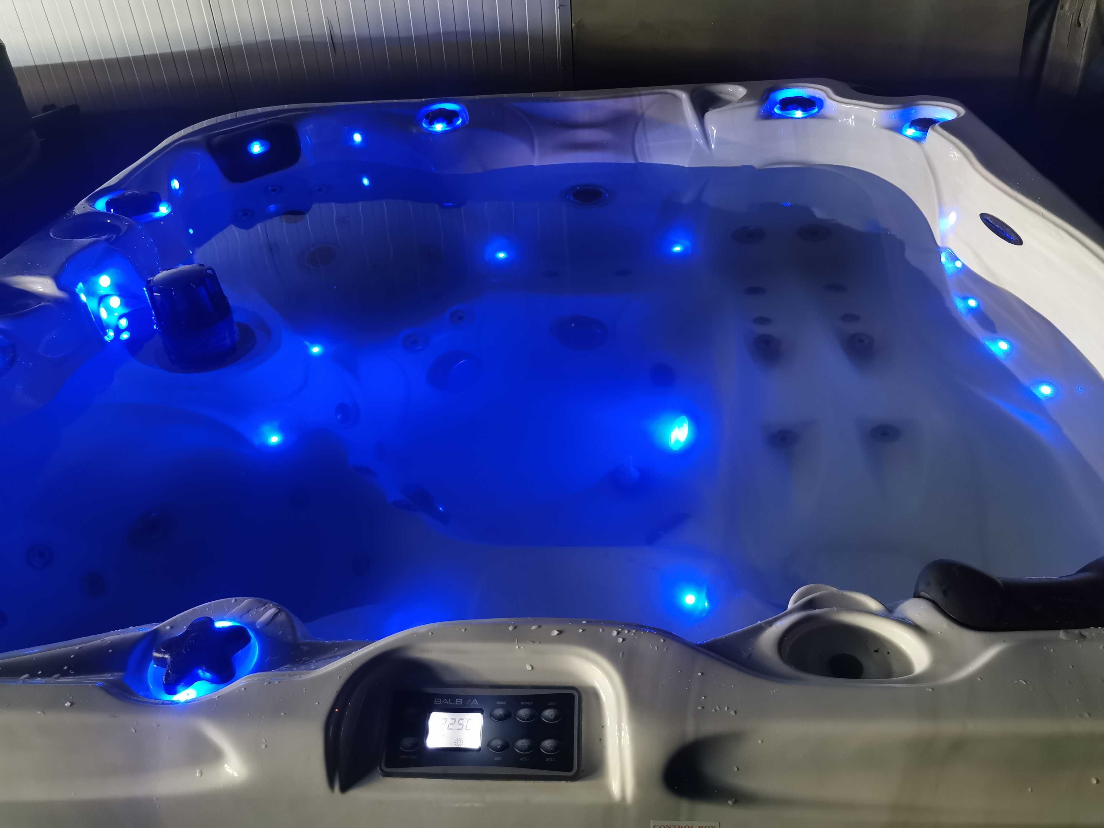 Jacuzzi Elektryczne Balia Wanna SPA Używane Serwis Gwarancja Dowóz
