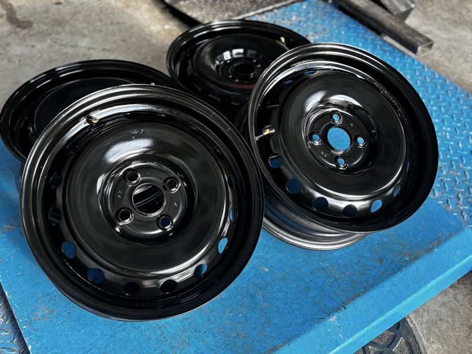 4x100 15 Hyundai I20 Kia Rio Felgi stalowe