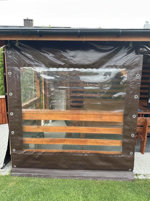 Plandeka altana z oknem