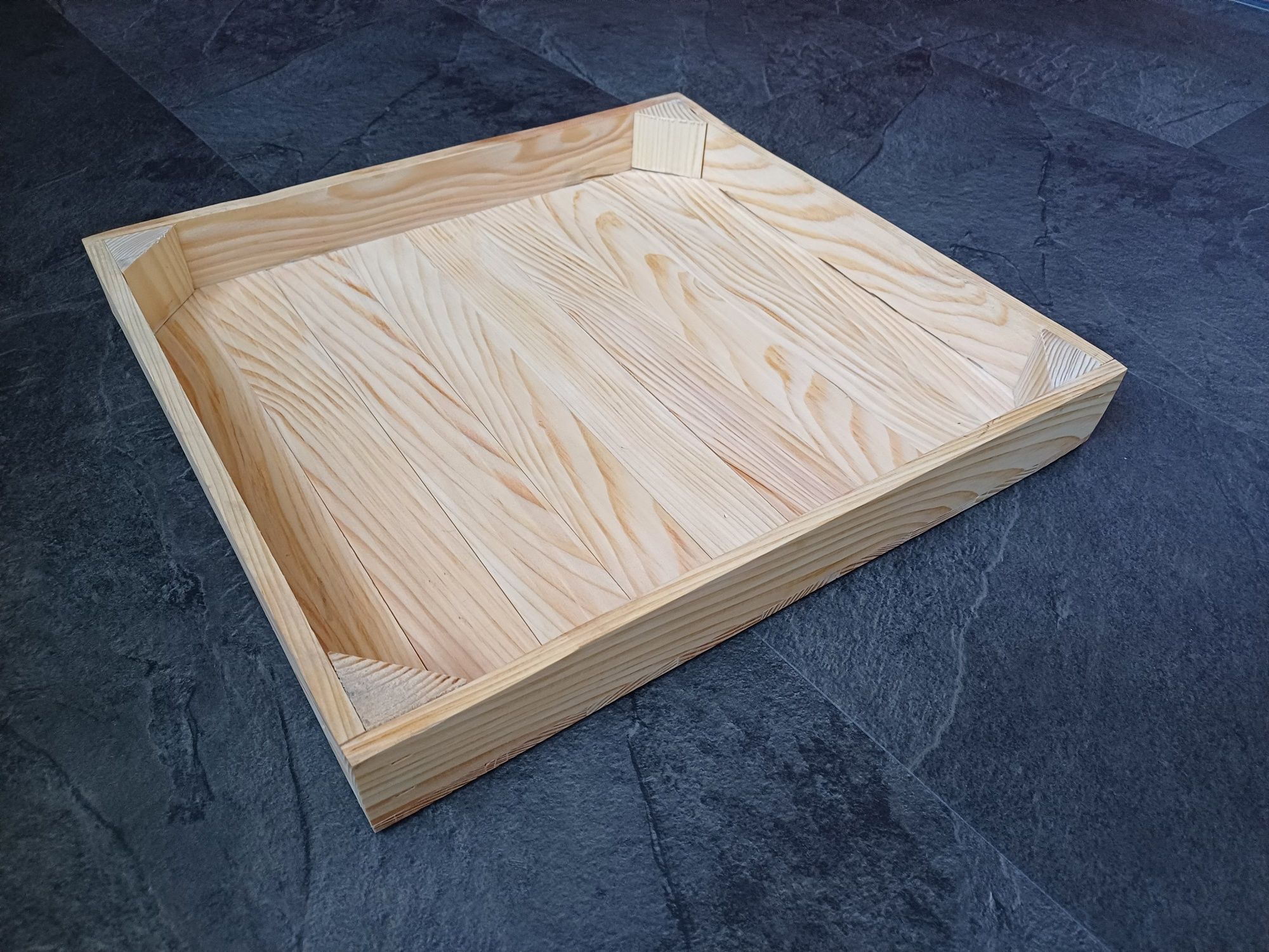 Taca drewniana 40x37,3 cm