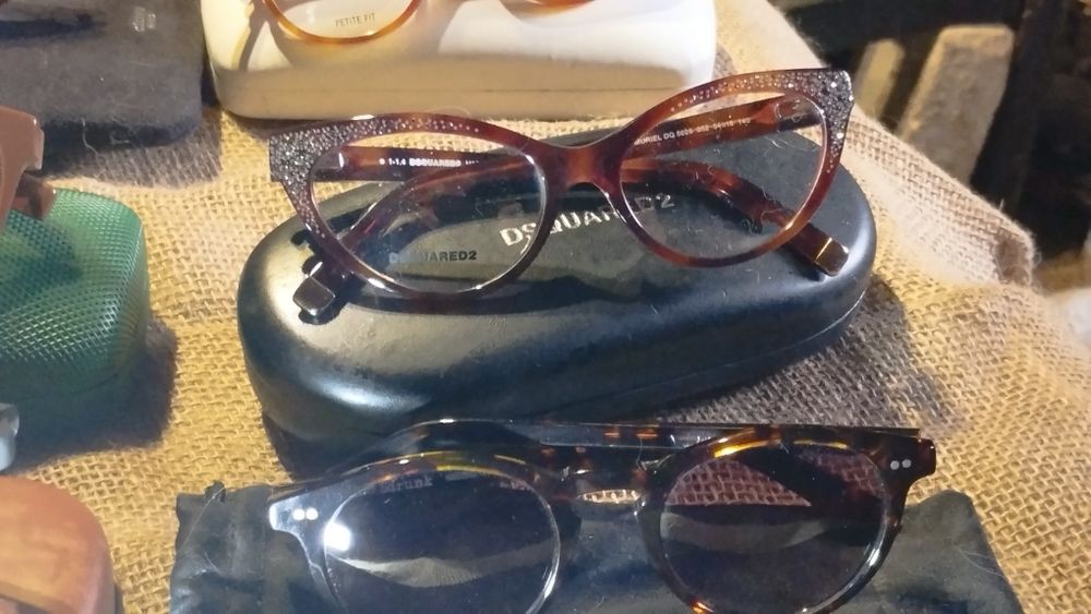 Zestaw okularów, oprawek