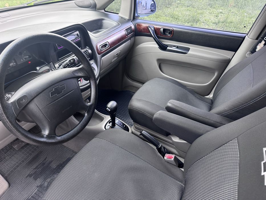 Продам шевролет такума АВТОМАТ