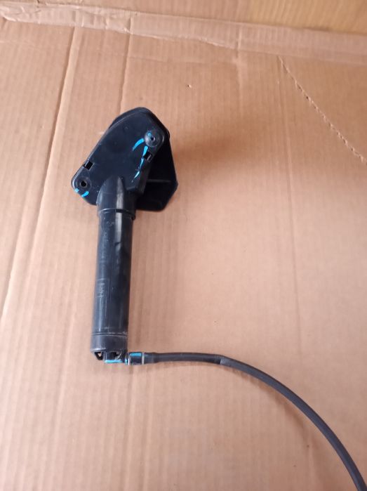 Opel Astra J lift spryskiwacz lampy lewy 495.014.821