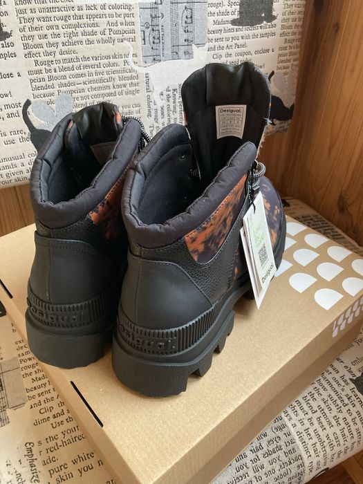 Ботинки черевики Desigual