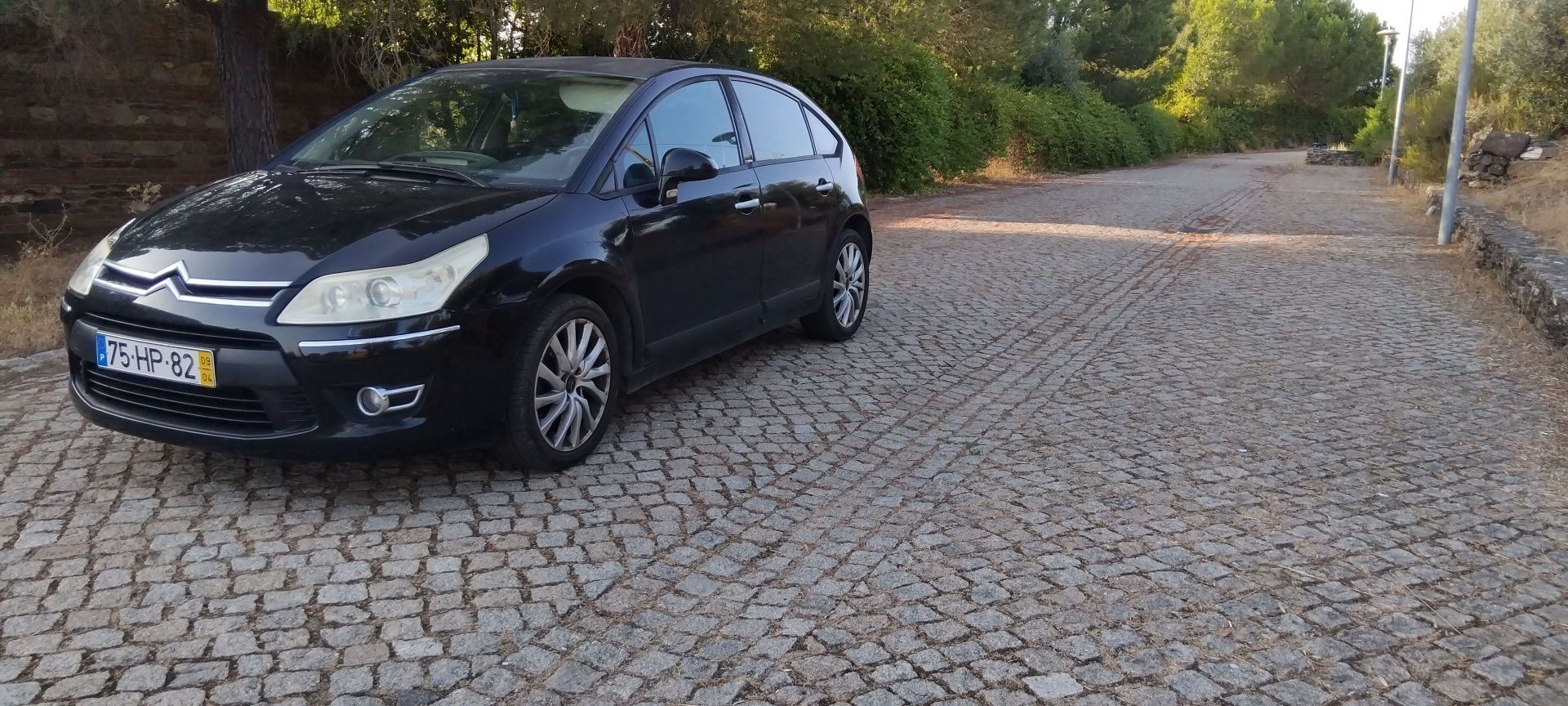 Vendo ou troco carro
