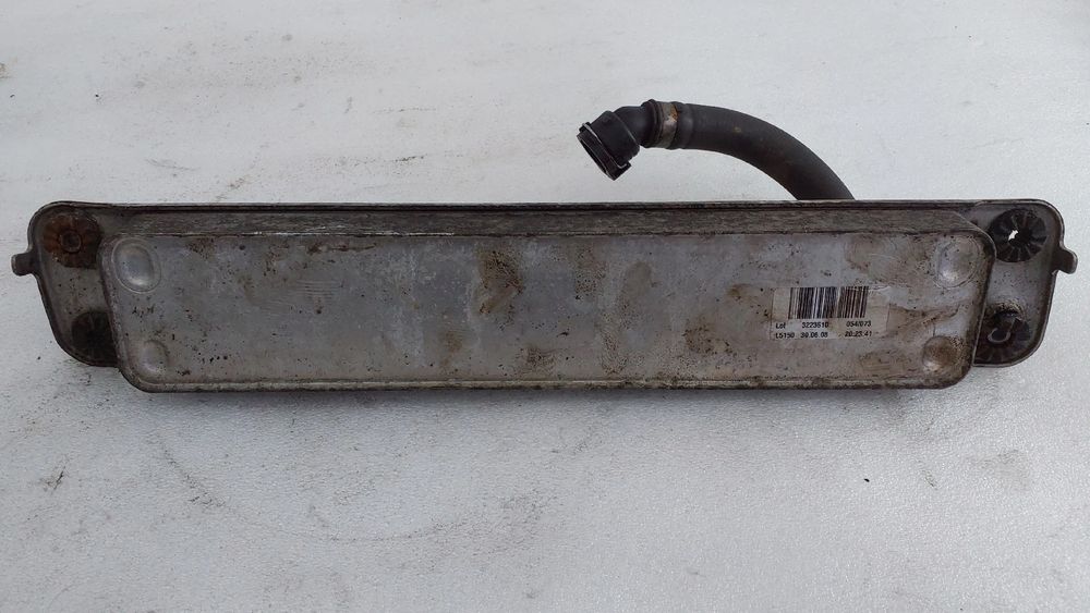 Radiador do óleo BMW X6 (E71, E72)