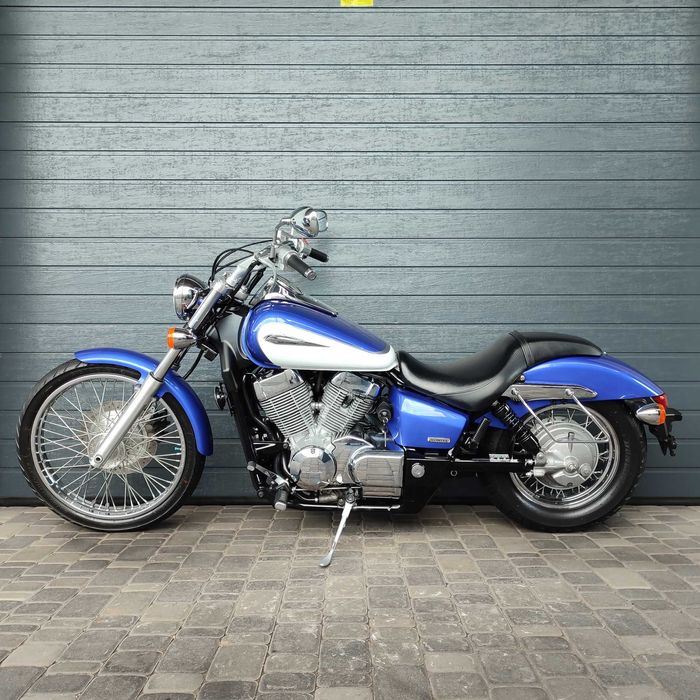 Продам мотоцикл Honda Shadow 400 Custom (0217)