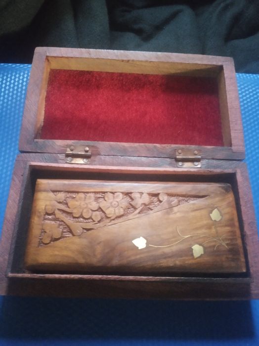 шкатулки из розового дерева