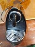 Máquina de café KRUPS da Nespresso usada . Bom estado e a funcionar.