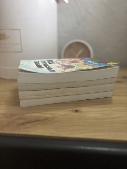 Комплект книг рос мовою за 100 грн, Вино из одуваньчиков, Над пропость