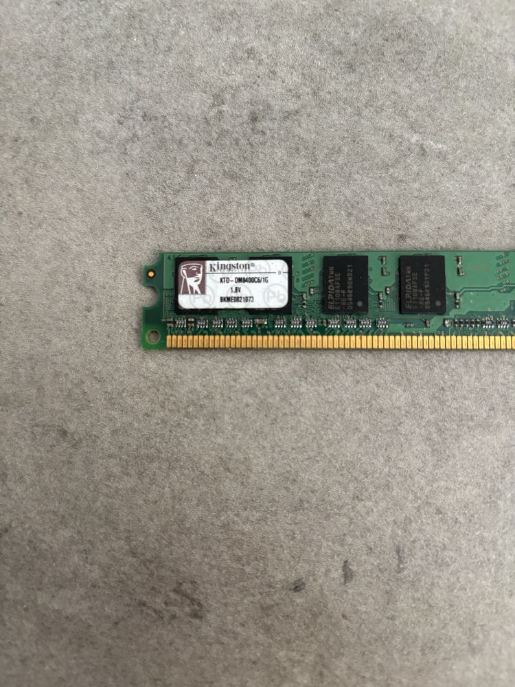 Pamięć RAM Kingston DDR2 1GB KTD-DM8400C6/1G