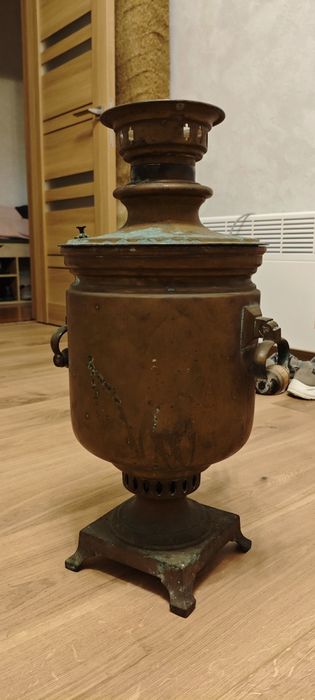Антикварний ретро самовар з медалями, колекційний, раритетний