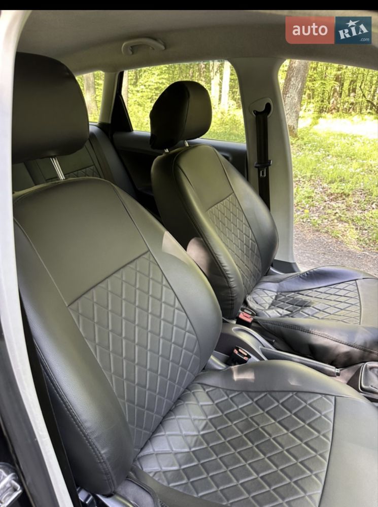 Seat ibiza 2011 1.2газ/бензин