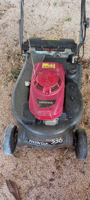 Corta Relva Honda com Rolo Usado