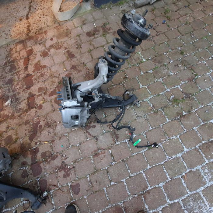 Ford F 150 3.5 Ecoboost 4x4 2023 Rok Zwrotnica, wachacz,  Prawy