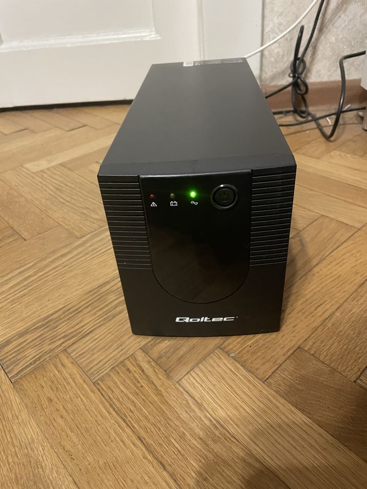 UPS,дбж, безперебійник Qoltec на 720 watt 1200va