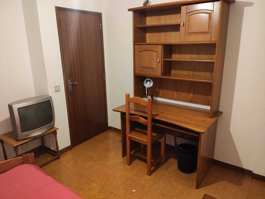 Quarto para estudante, Faro, Bom João