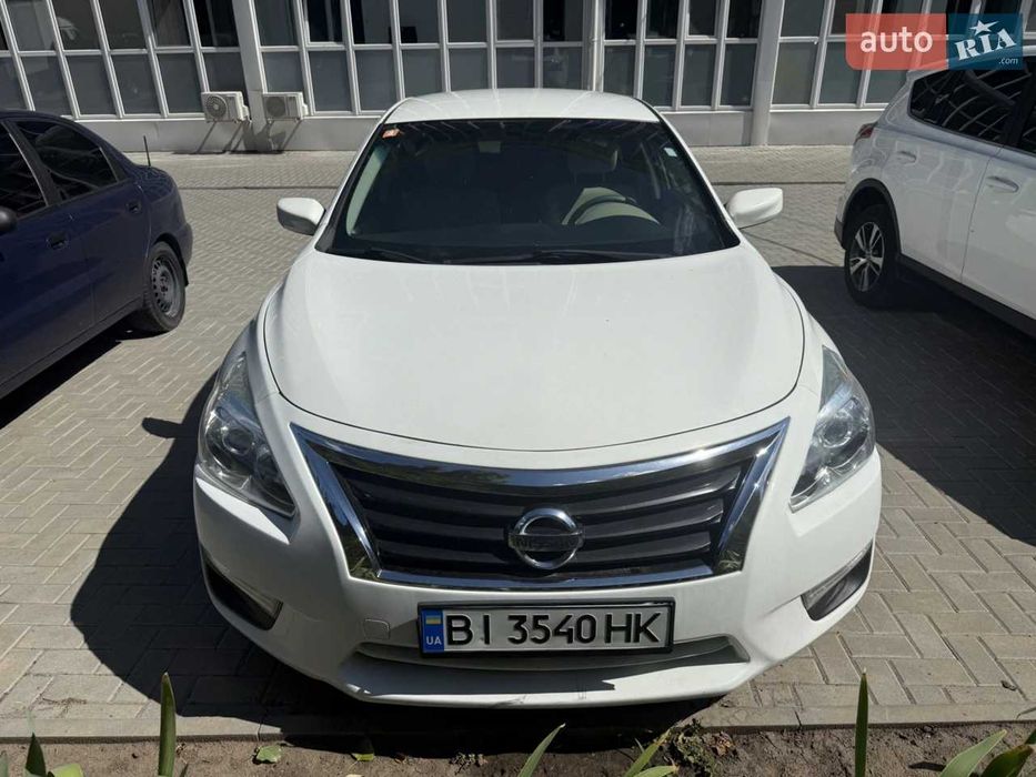 Nissan Altima 2015
