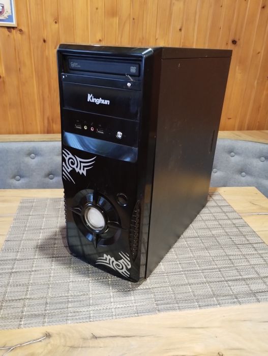 ПК + монітор в гарному стану