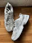 Терміновий продаж new balance 530 white