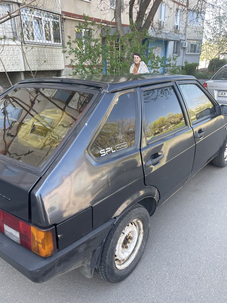 Продам ваз 2109