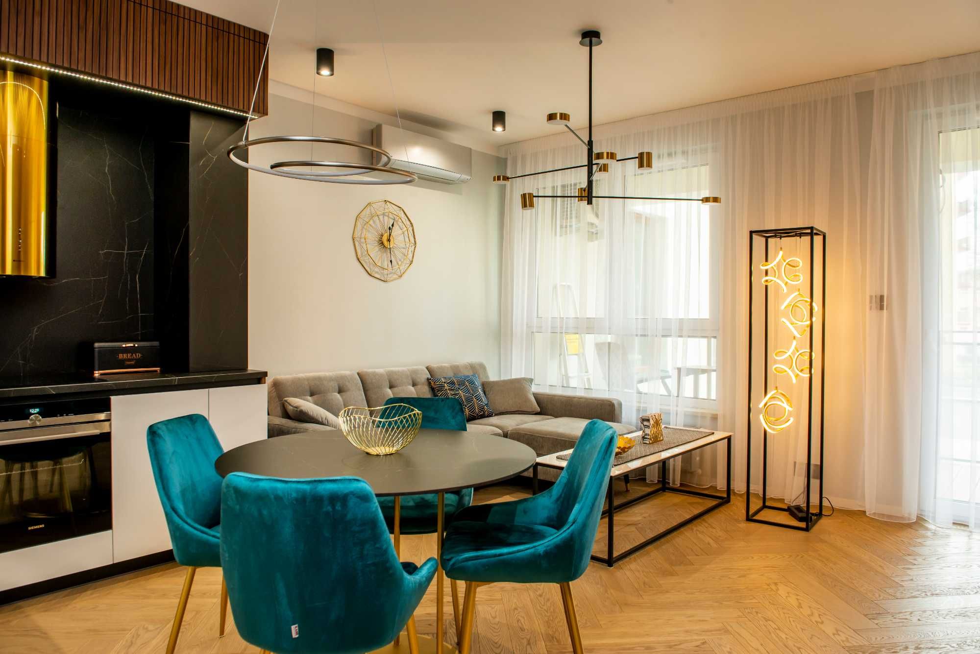 Apartament Gold Lublin Racławickie wraz z parkingiem.