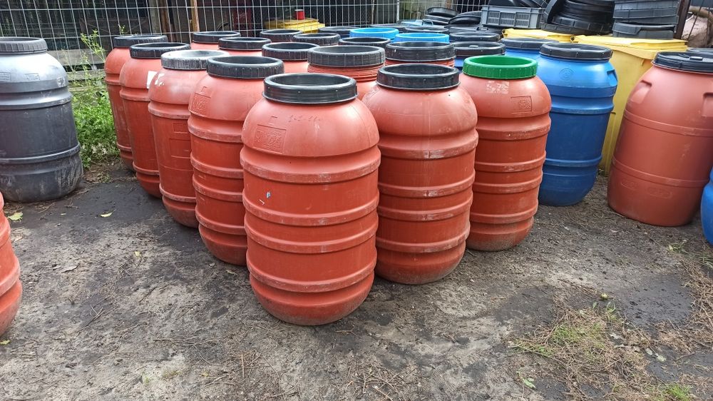 BECZKA PLASTIKOWA po spożywce na deszczówkę POJ. 220l