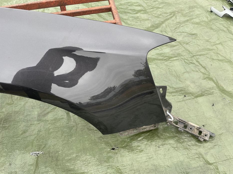 VW PASSAT B6 błotnik prawy przód przedni kolor LC8Z