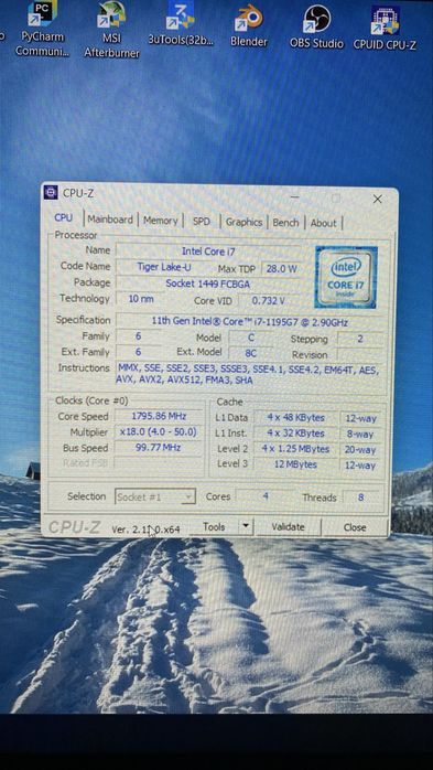Ноутбук HP dy4038nr i7 16gb